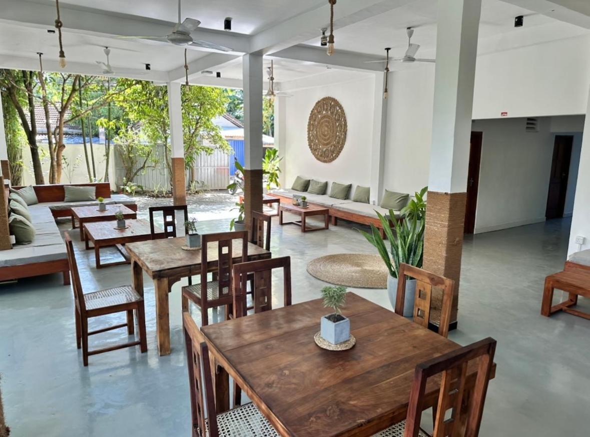 Drifter - Rooms & Food Midigama East Εξωτερικό φωτογραφία