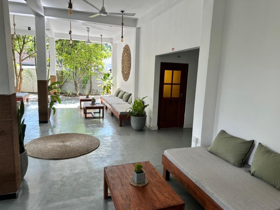 Drifter - Rooms & Food Midigama East Εξωτερικό φωτογραφία