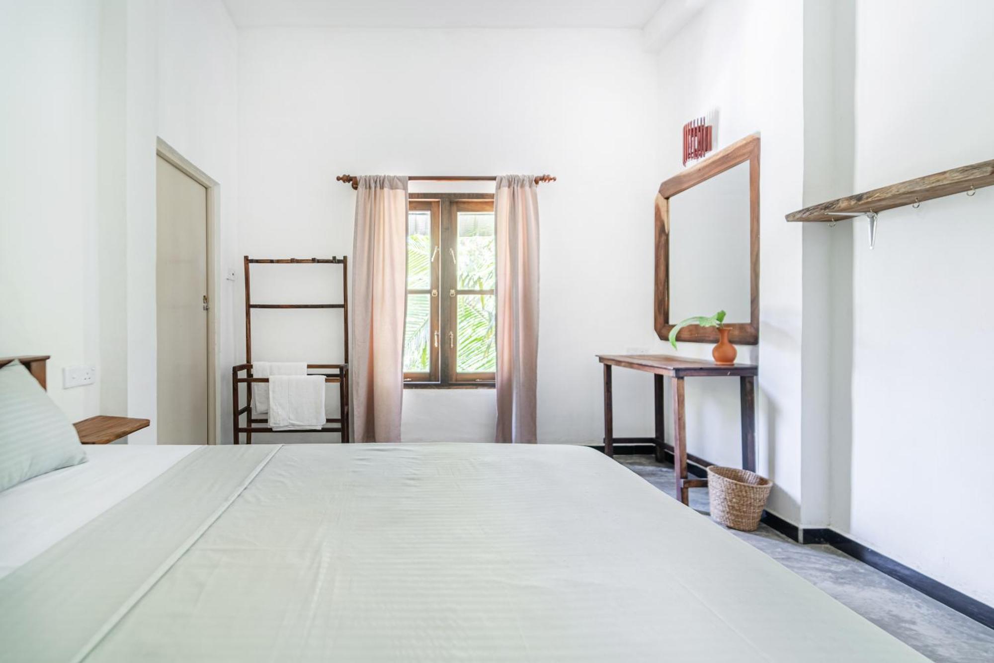 Drifter - Rooms & Food Midigama East Εξωτερικό φωτογραφία