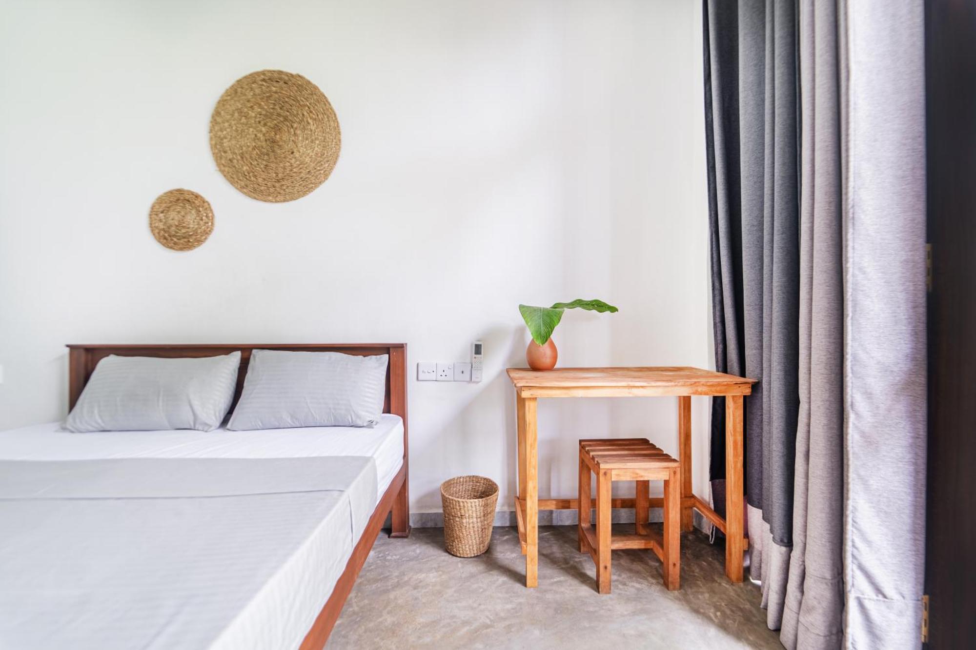 Drifter - Rooms & Food Midigama East Εξωτερικό φωτογραφία