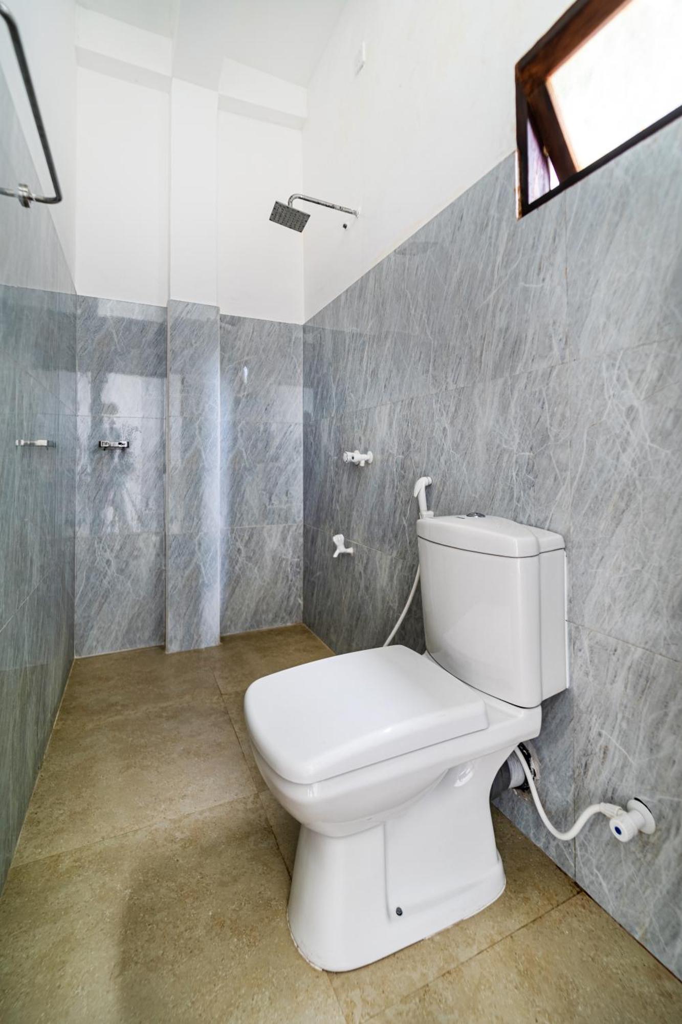 Drifter - Rooms & Food Midigama East Εξωτερικό φωτογραφία