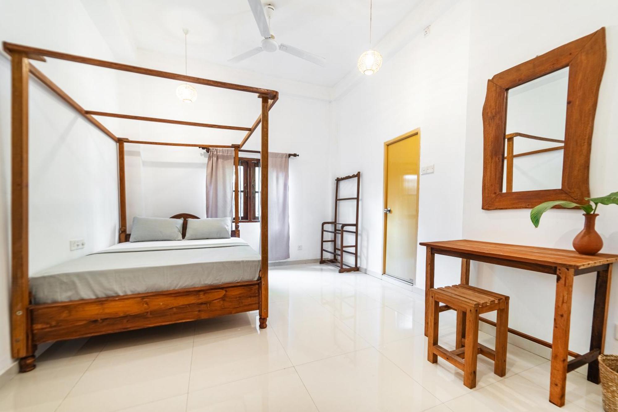 Drifter - Rooms & Food Midigama East Εξωτερικό φωτογραφία